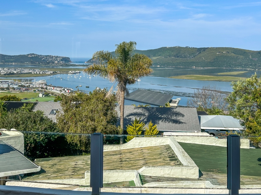 5 Bedroom Property for Sale in Heuwelkruin Western Cape